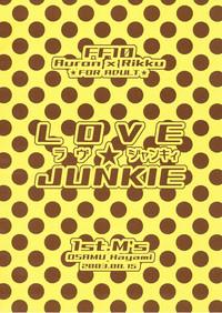 LOVE JUNKIE 9